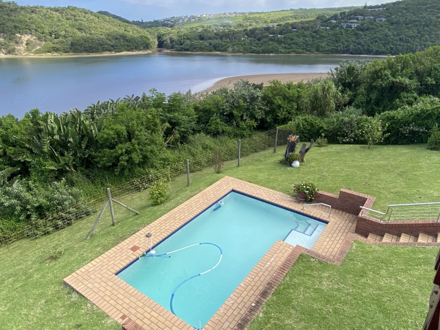 4 Bedroom Property for Sale in Cintsa East Eastern Cape